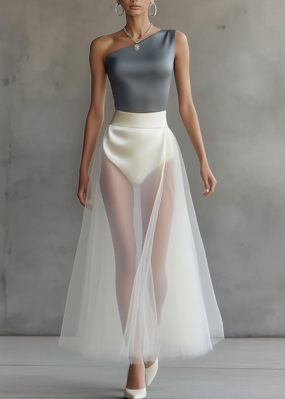 Polished Top with an Effortless Classic Look