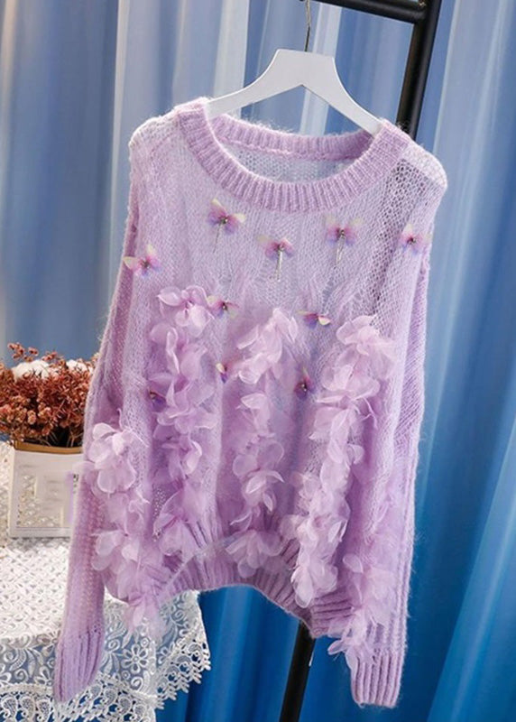 Classic Vintage Sweater with a Flattering Fit