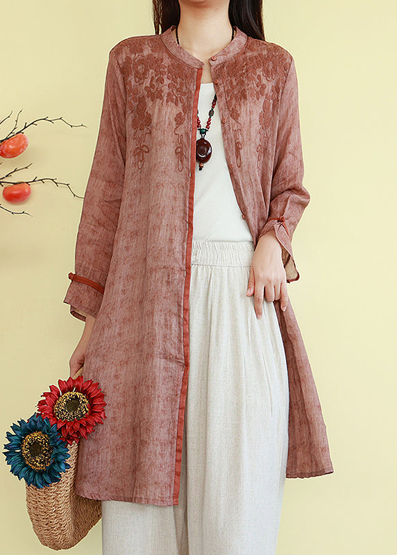Classic Vintage Blouse with a Flattering Fit