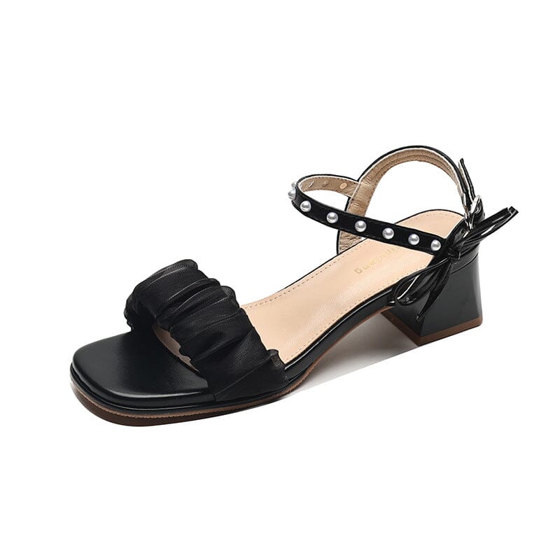 Graceful Orthopedic Sandals for Modern Look
