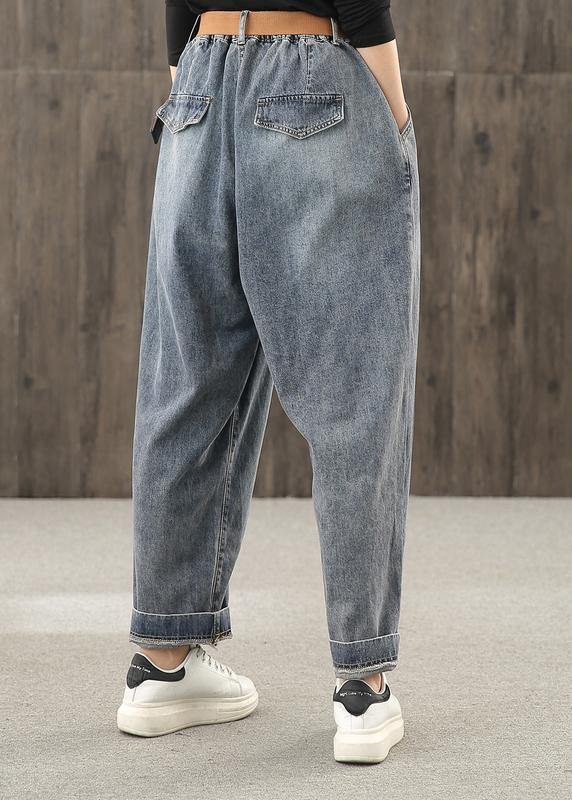 A Vintage Style Trousers with Delicate Timeless Details