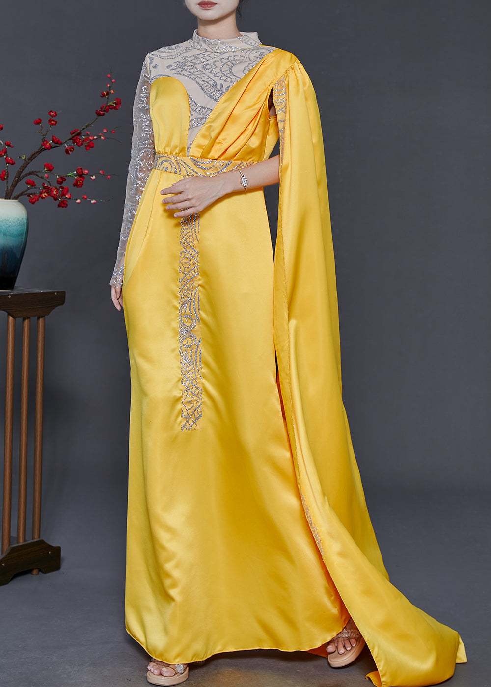 Beautifully Crafted Dress in a Classic Style