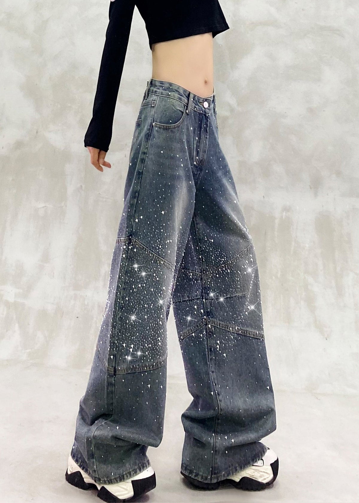 Sophisticated Pants with a Clean Classic Look