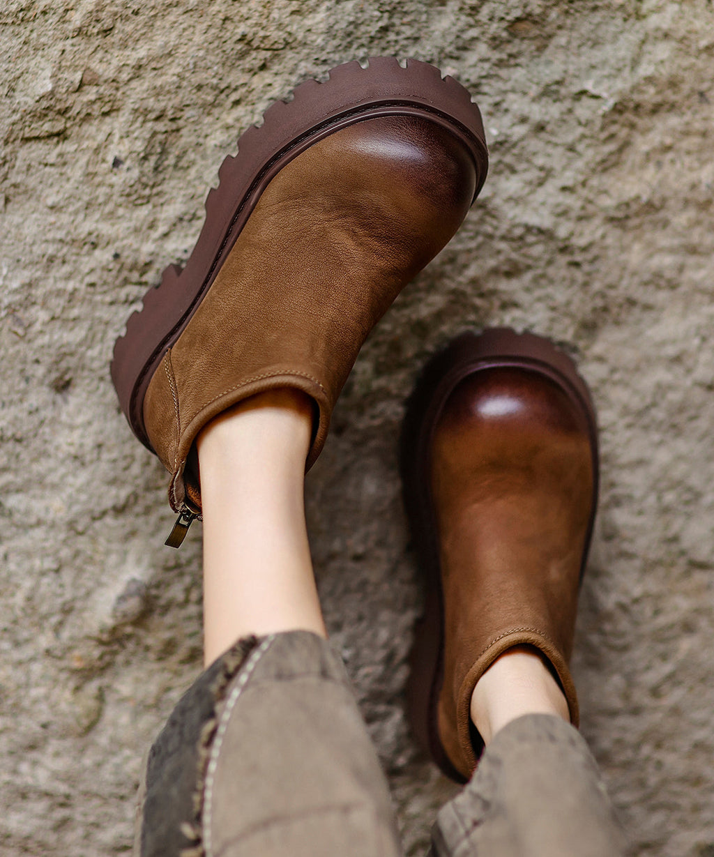Graceful Orthopedic Boots for Modern Look