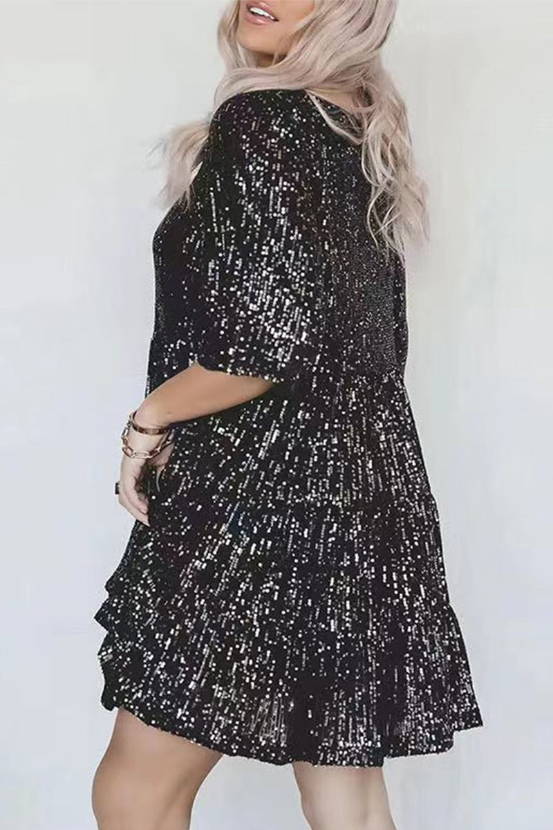 Gracefully Styled Dress for Any Occasion