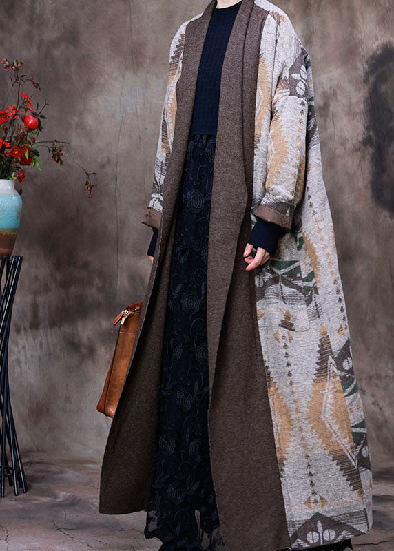 Beautifully Finished Coat in a Timeless Design