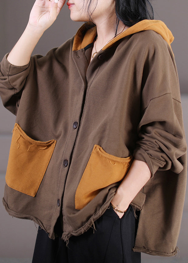 Classic Vintage Coat with a Flattering Fit