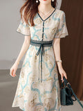 Classic Vintage & Enduringly Stylish Dress