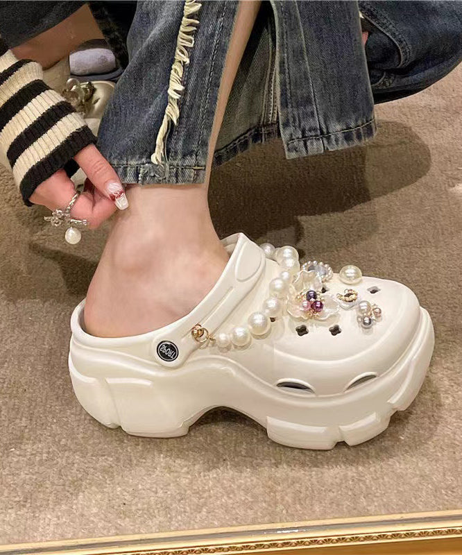 Chic Orthopedic Sandals with Unique Design