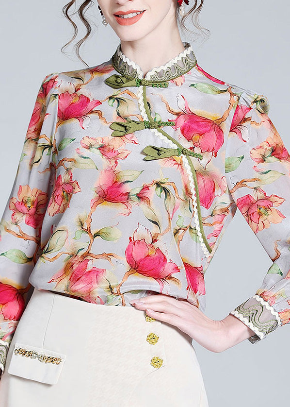 Beautifully Finished Top in a Timeless Design