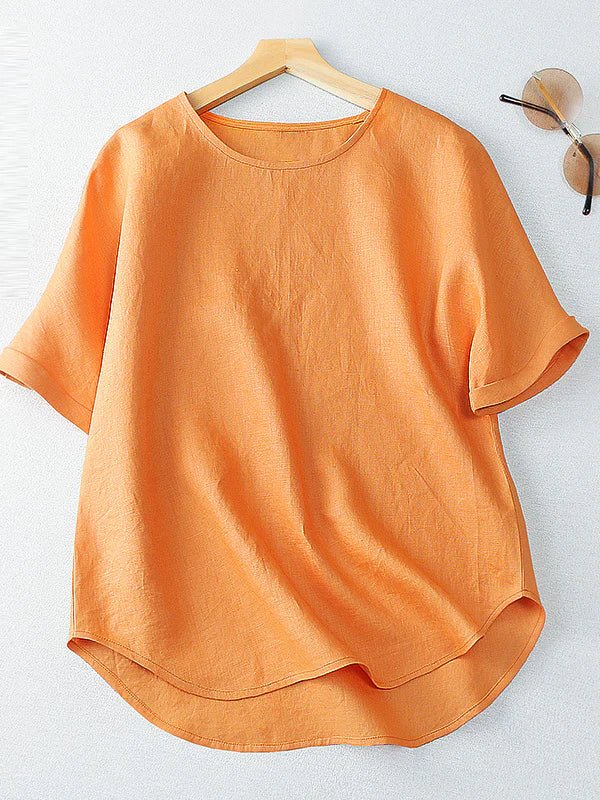 Well Tailored Top with a Graceful Silhouette