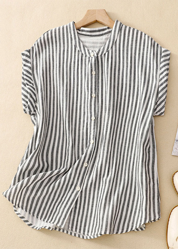 Well Tailored Shirt with a Graceful Silhouette