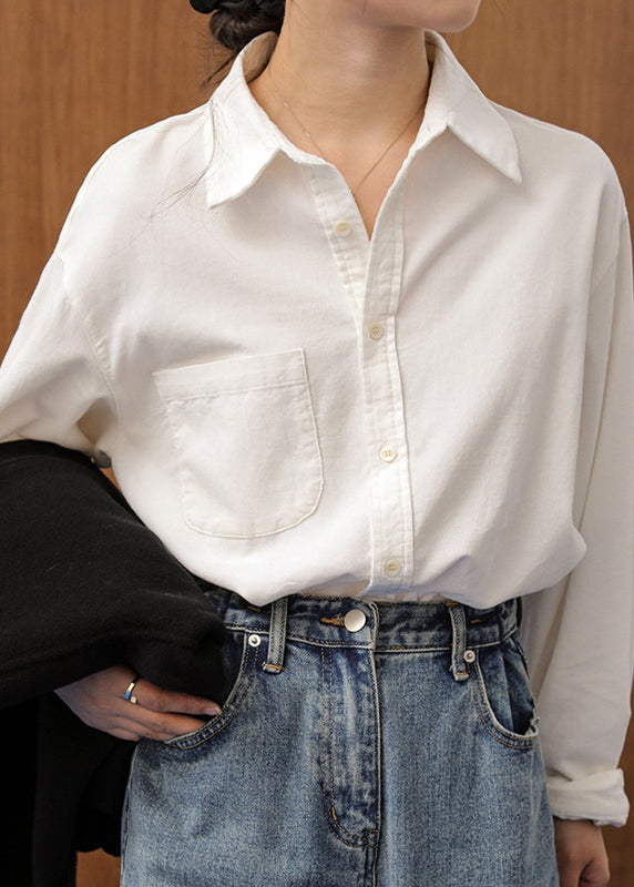 Effortlessly Elegant Blouse with a Timeless Design