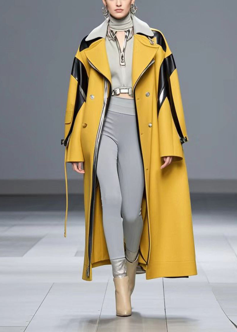 Gracefully Styled Coat for Any Occasion