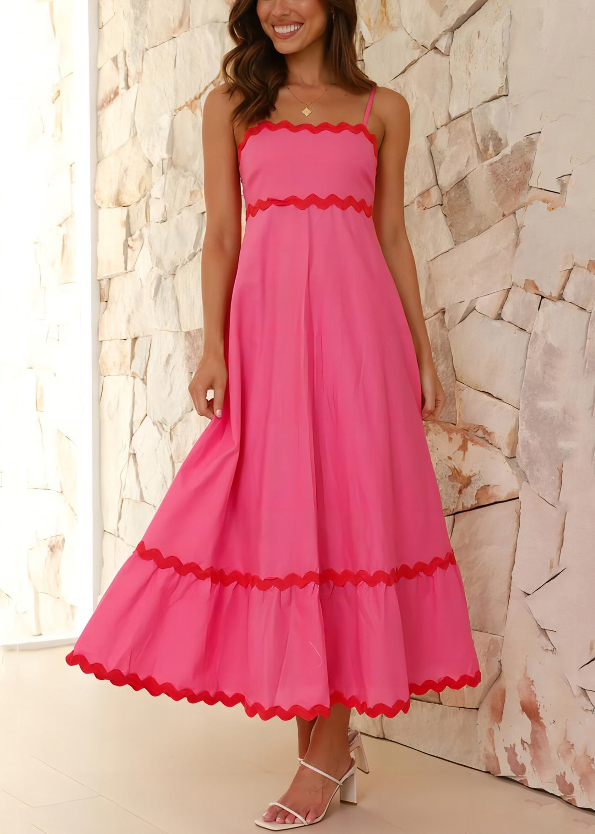 Beautifully Crafted Dress in a Classic Style