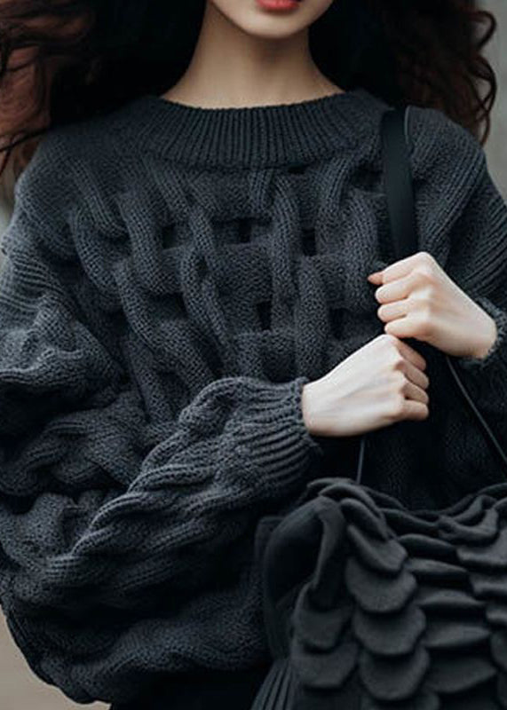 Sophisticated Top with a Clean Classic Look