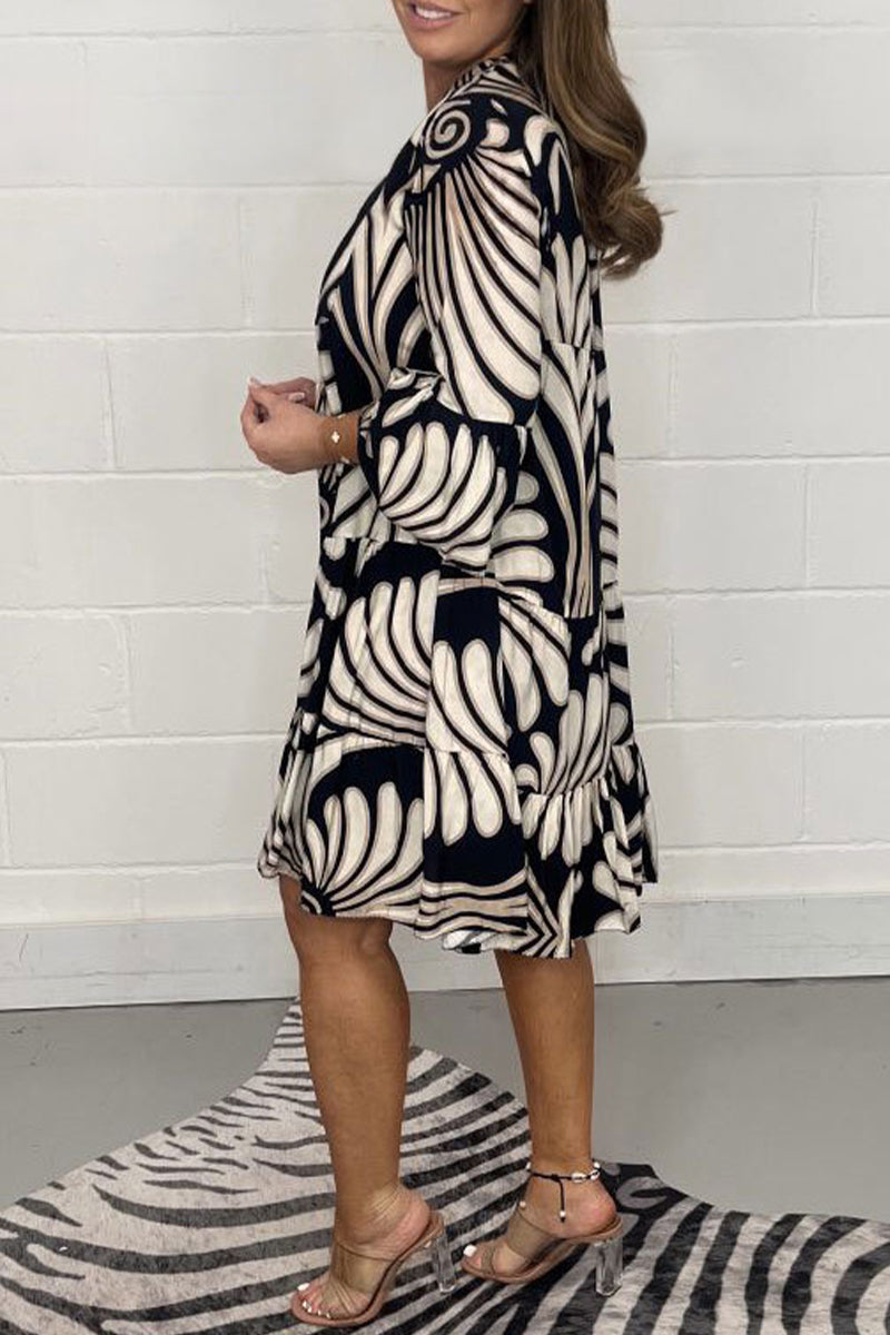 Gracefully Styled Dress for Any Occasion