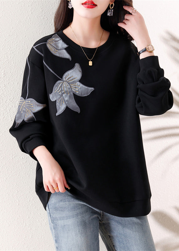 Well Tailored Top with a Graceful Silhouette