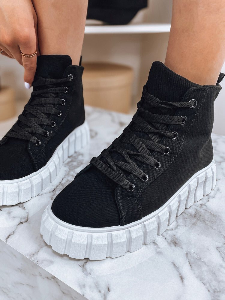 Elegant Orthopedic Sneakers for Every Step