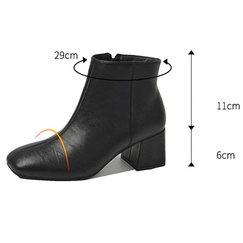 Chic Orthopedic Boots with Unique Design