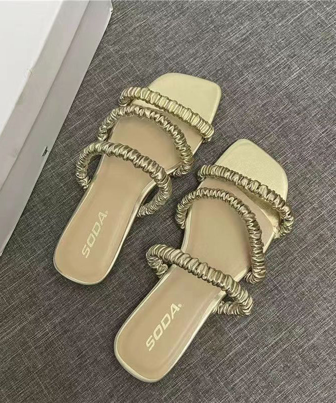 Graceful Orthopedic Sandals for Modern Look