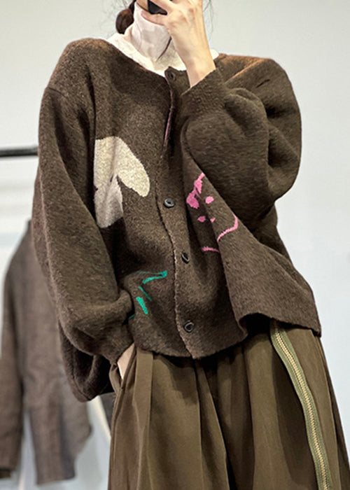 Gracefully Styled Coat for Any Occasion