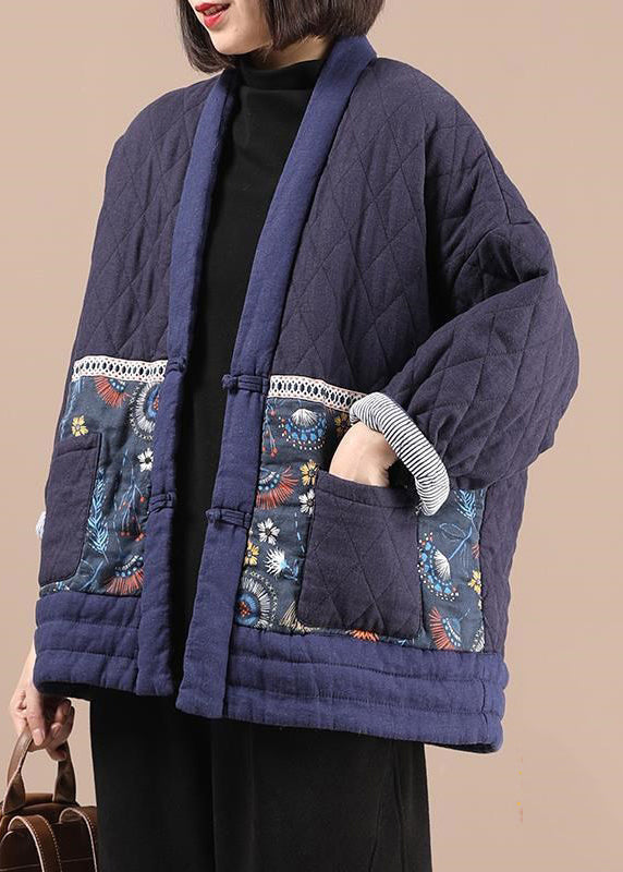 Effortlessly Elegant Coat with a Timeless Design