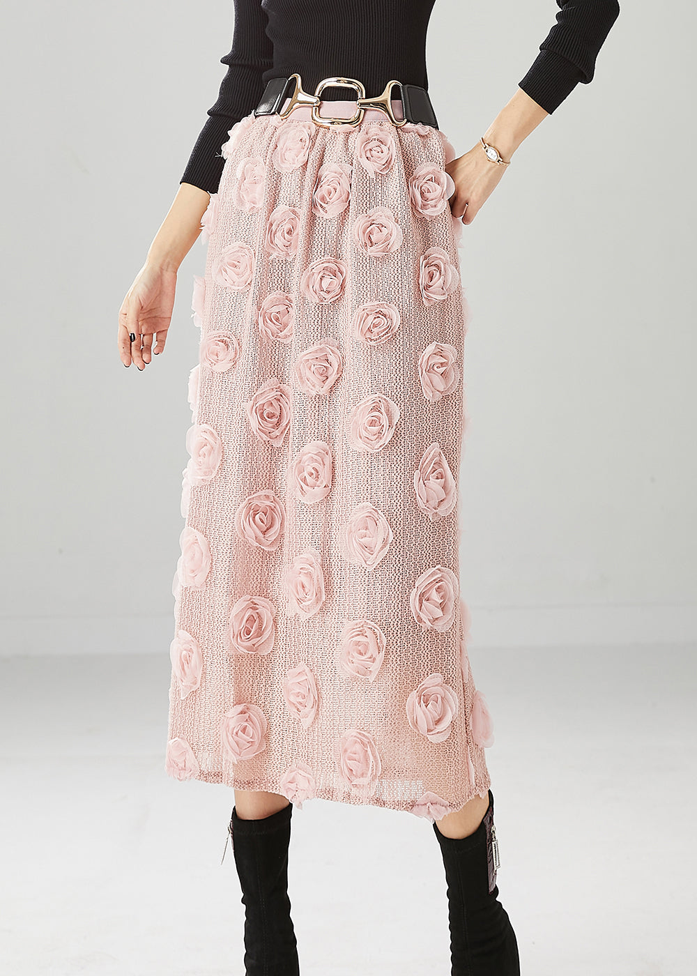 Well Tailored Garment with a Graceful Silhouette