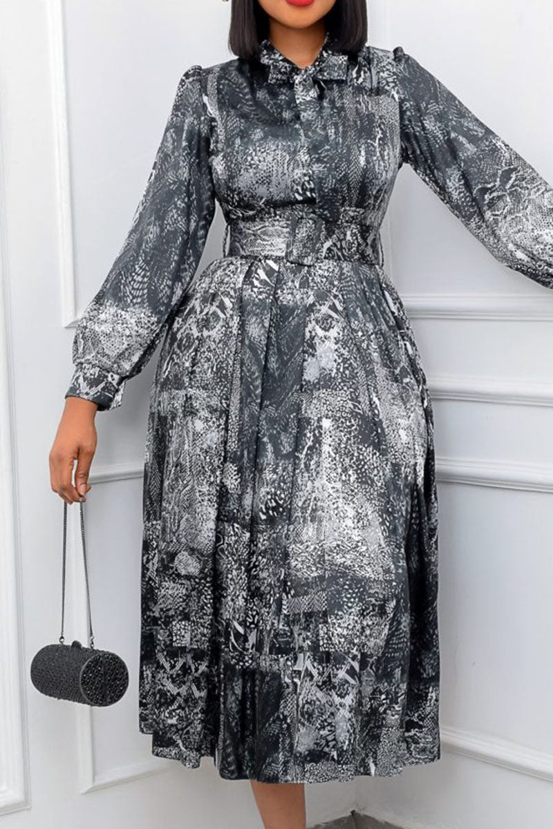 Classic Vintage & Enduringly Stylish Dress