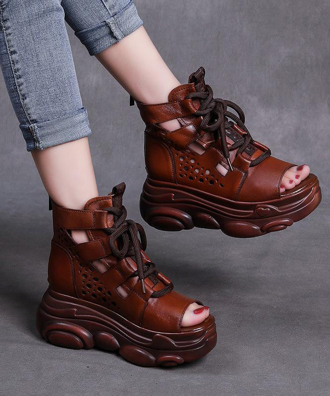 Chic Orthopedic Sandals with Unique Design