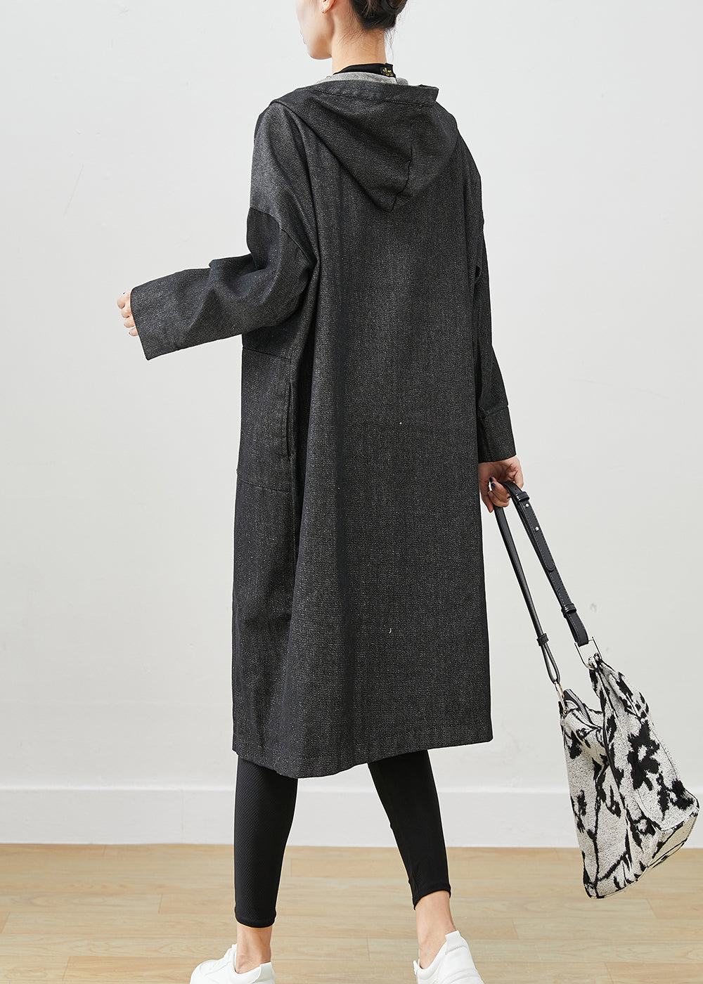 Elegantly Styled Coat for Everyday Wear