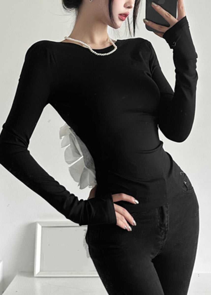 Effortlessly Elegant Top with a Timeless Design