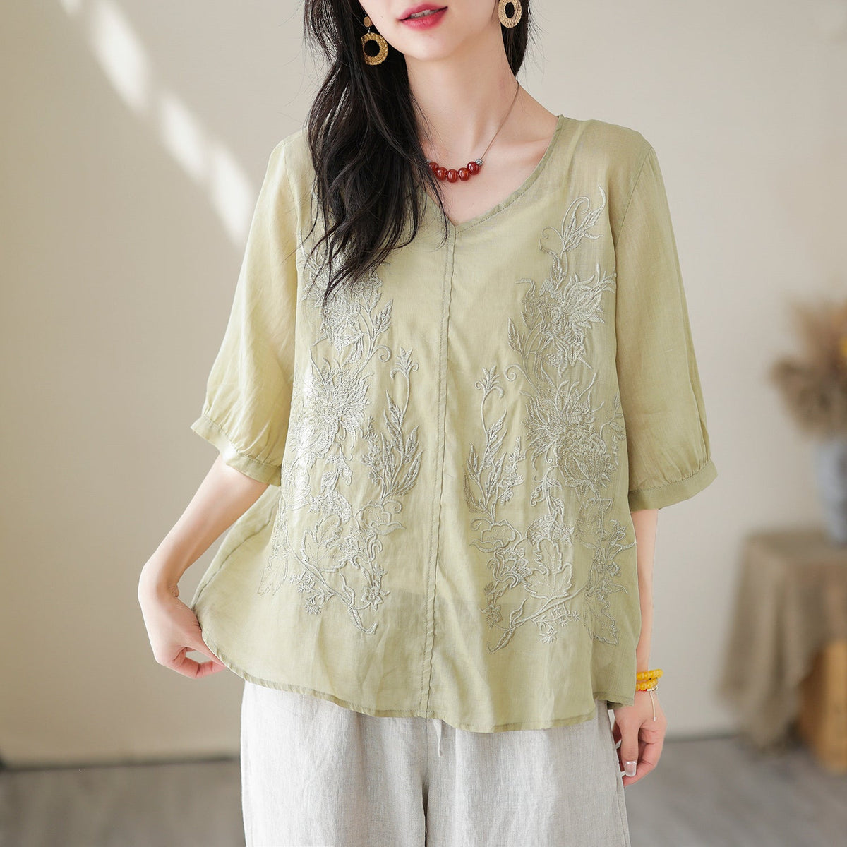 Sophisticated T-Shirt with a Clean Classic Look