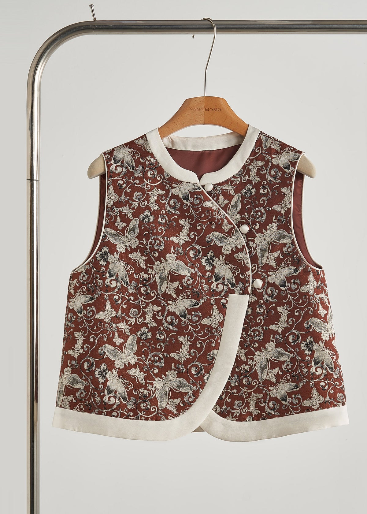 Sophisticated Garment with a Clean Classic Look