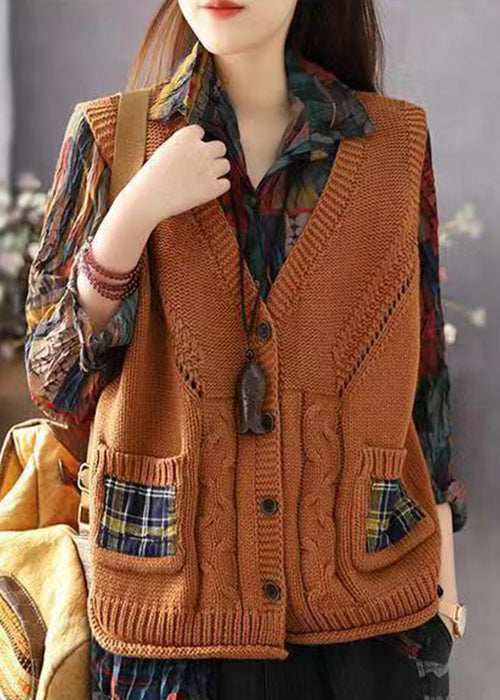 Classic Vintage Coat with a Flattering Fit