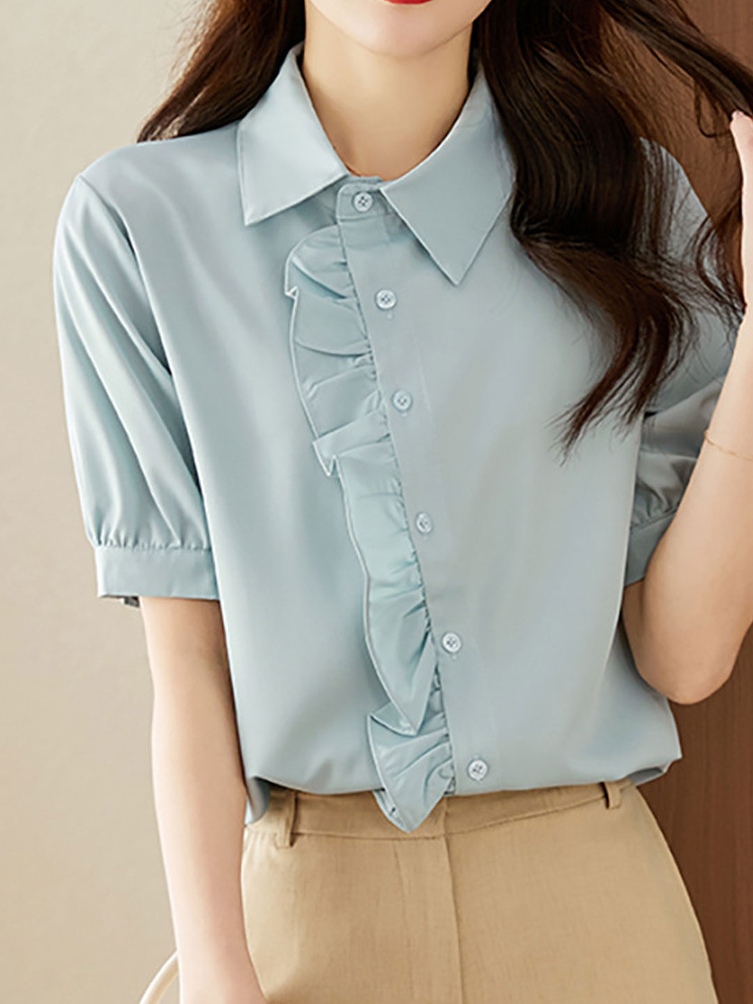 Beautifully Crafted Shirt in a Classic Style