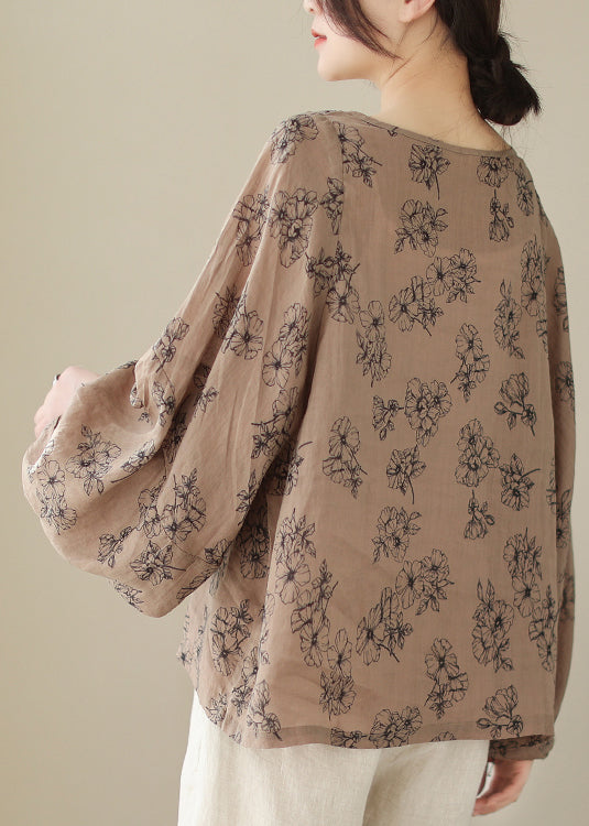 A Vintage Style Blouse with Delicate Timeless Details