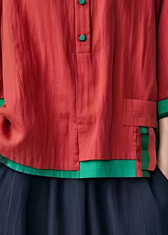 Effortlessly Elegant Top with a Timeless Design