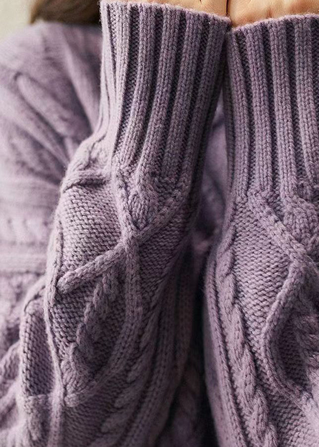 Well Tailored Sweater with a Graceful Silhouette