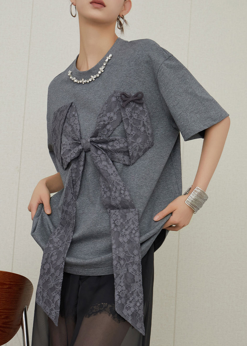 Well Tailored Shirt with a Graceful Silhouette