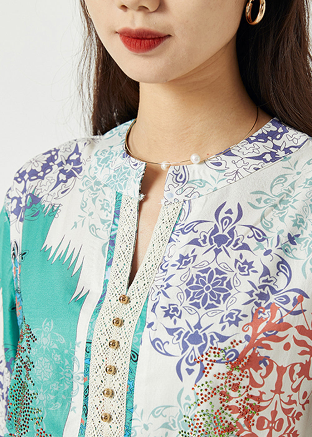 A Vintage Style Shirt with Delicate Timeless Details