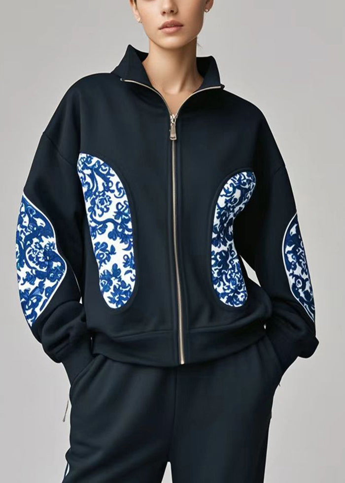 Elegantly Styled Jacket for Everyday Wear