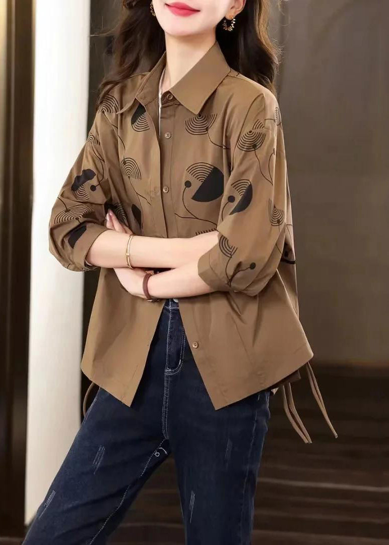 A Vintage Style Coat with Delicate Timeless Details