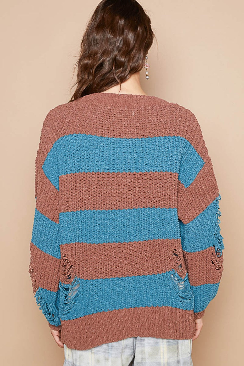Beautifully Finished Sweater in a Timeless Design