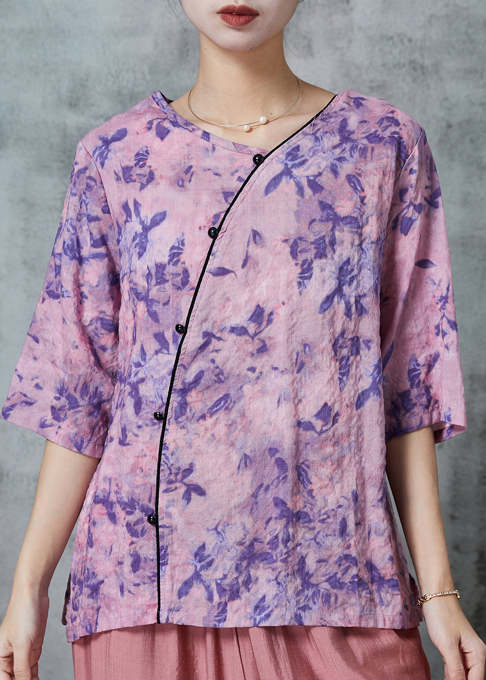 Sophisticated Shirt with a Clean Classic Look