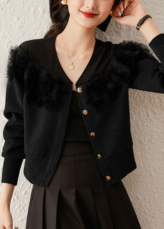 Effortlessly Elegant Coat with a Timeless Design