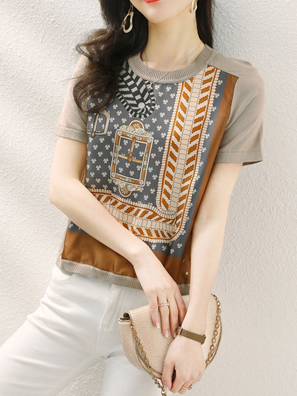 Gracefully Styled Sweater for Any Occasion