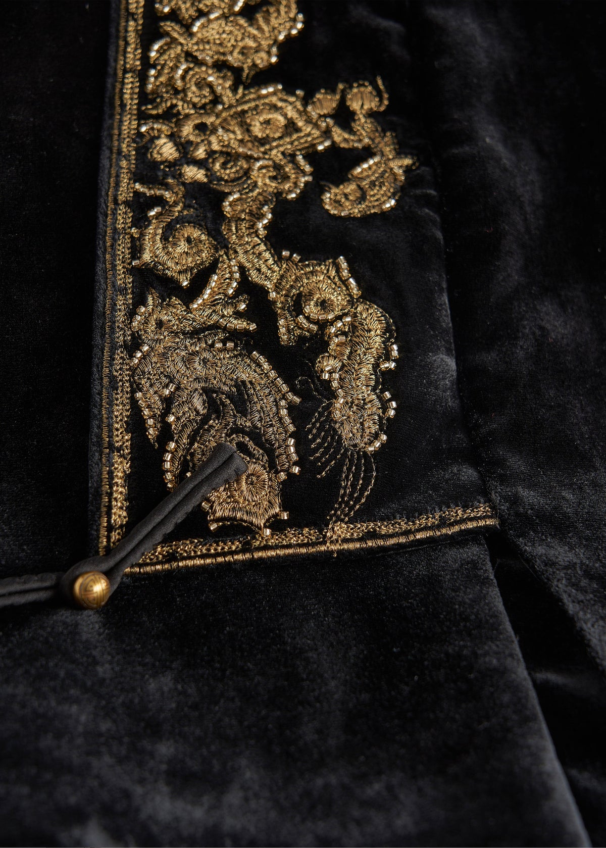 Beautifully Finished Garment in a Timeless Design
