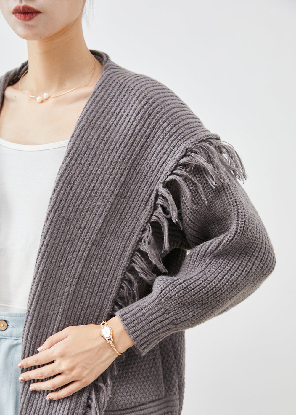Effortlessly Elegant Cardigan with a Timeless Design
