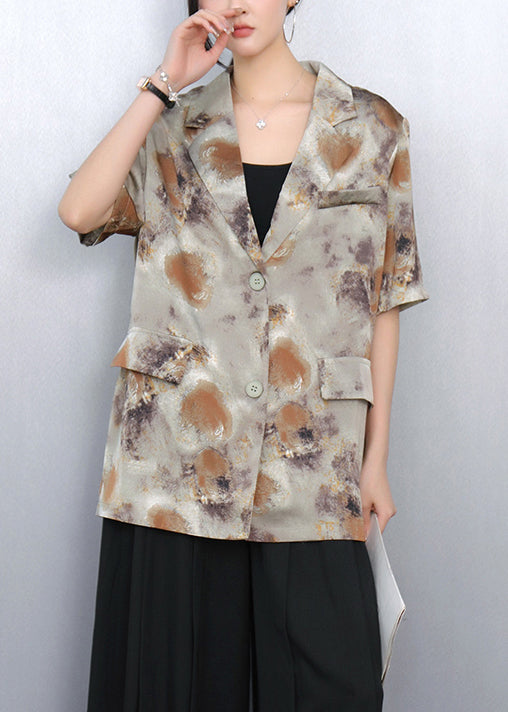 Classic Vintage Coat with a Flattering Fit